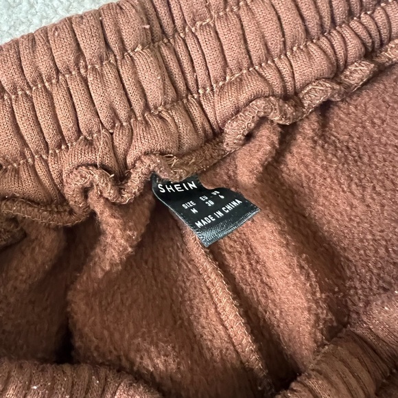 Brown fleece sweatpants - Picture 2 of 3